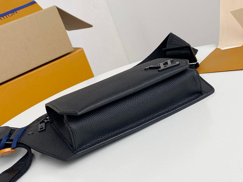Fan Fashion Lu-Vi bags - 17582