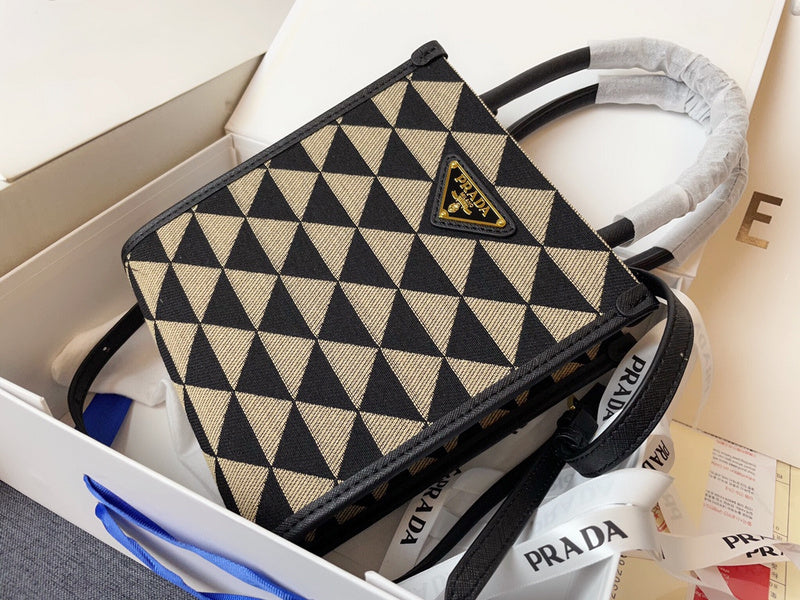 Amelia- PRDA  LUXURY BAGS - 573