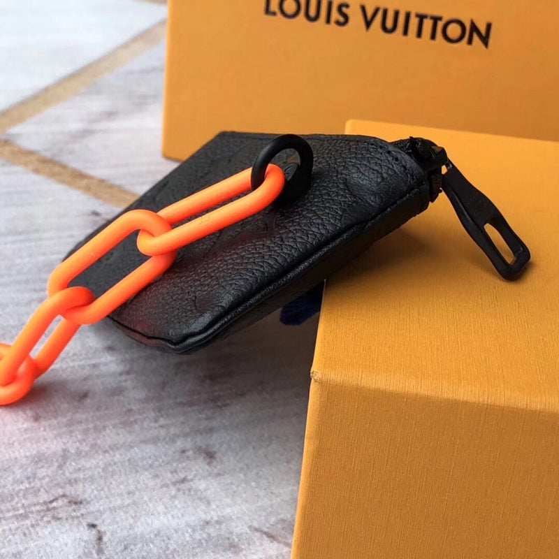 Fan Fashion Lu-Vi bags - 9186