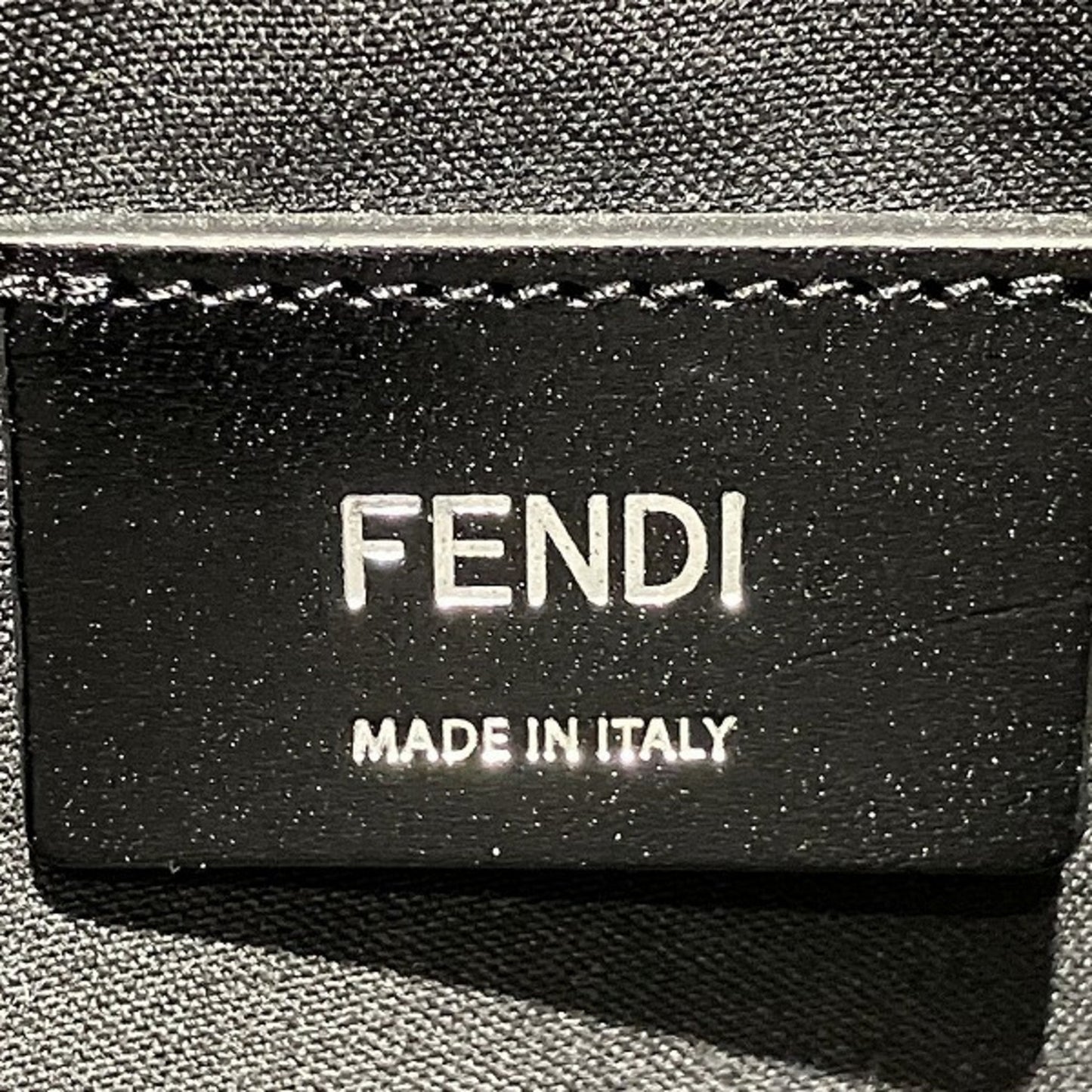 Fendi  Leather Clutch Bag (Pre-Owned)