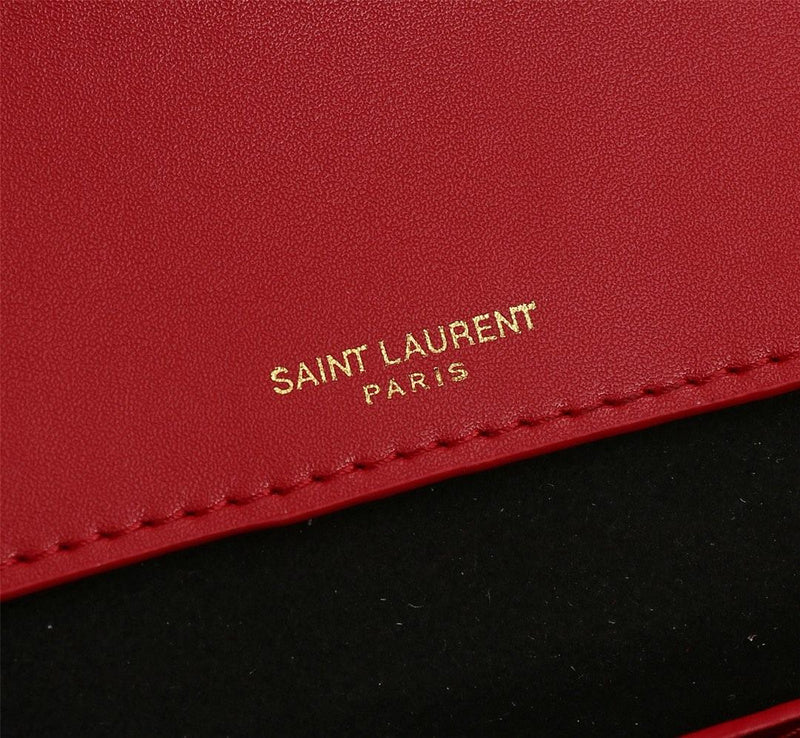 Amelia - YSL Bag - 2913