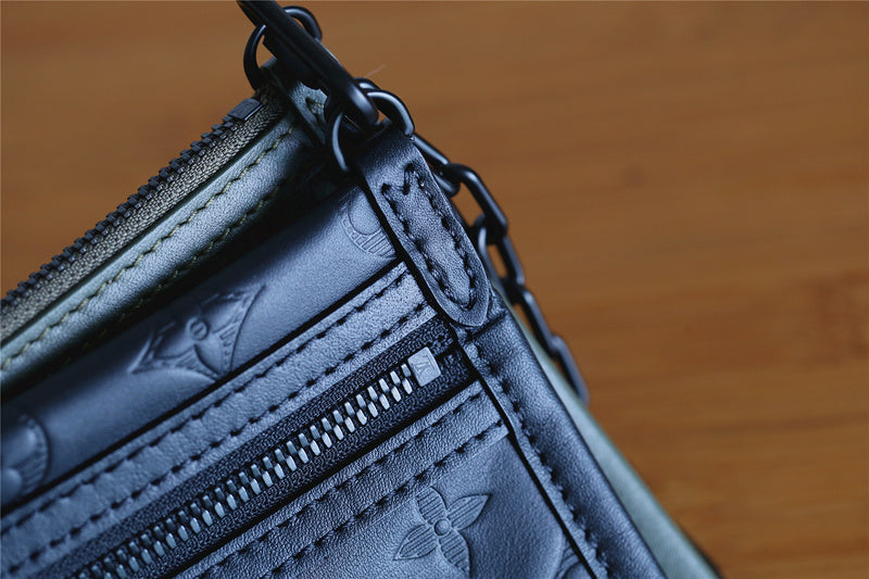 Fan Fashion Lu-Vi bags - 10479
