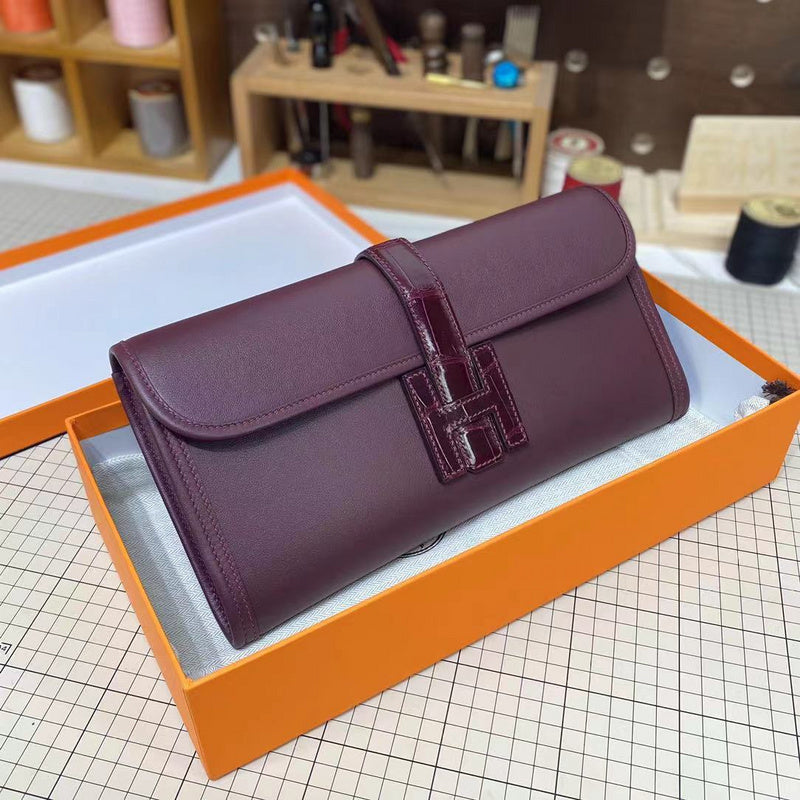 Amelia - HMS Bags - 1738