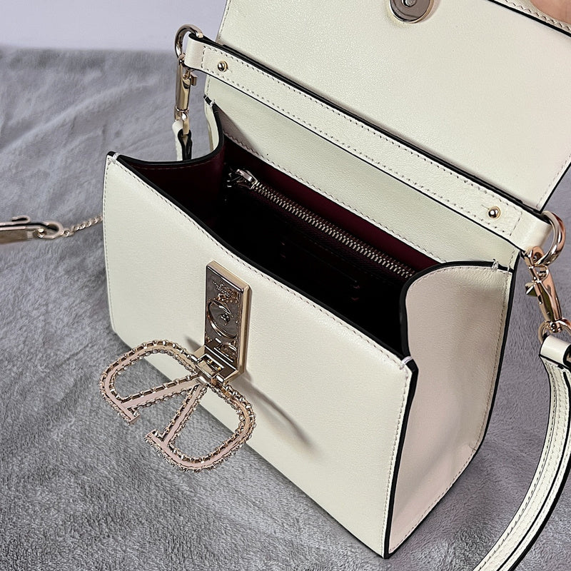 Amelia's Bag Gallery - VEL Bags - 597
