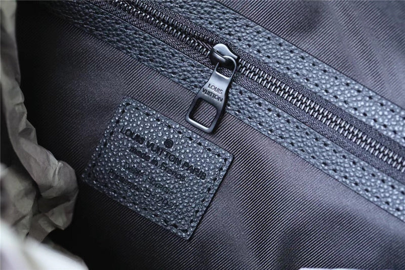 Fan Fashion Lu-Vi bags - 17386