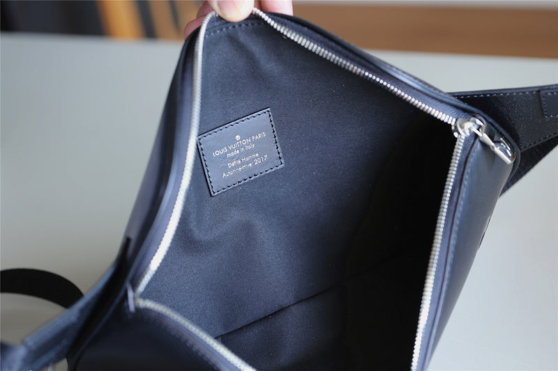 Fan Fashion Lu-Vi bags - 10364