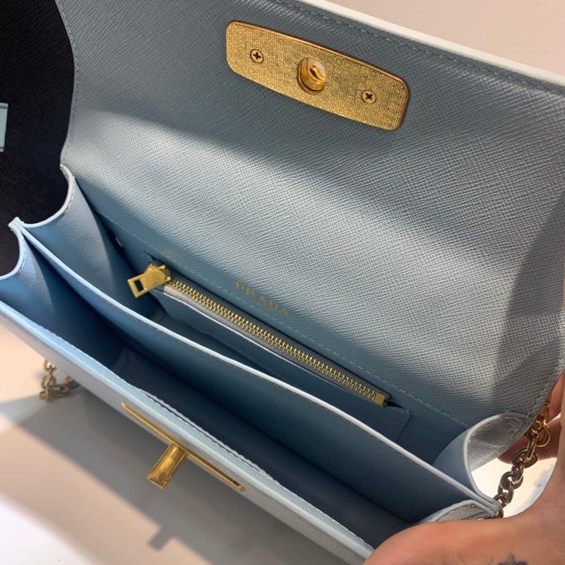 Barnes-Bags - Prada Bags - 792