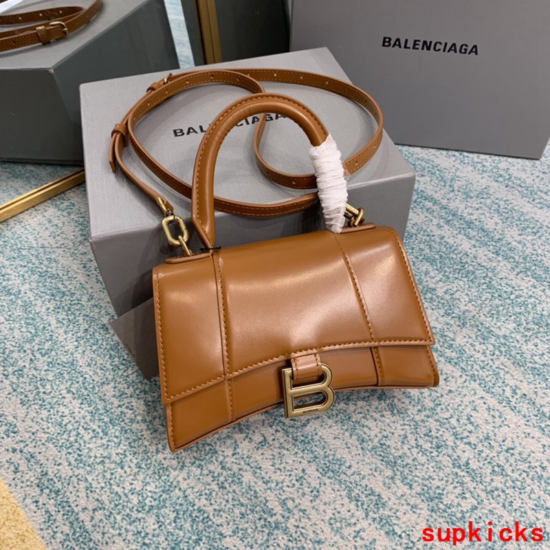 Amelia- BG Hourglass Bags - 137