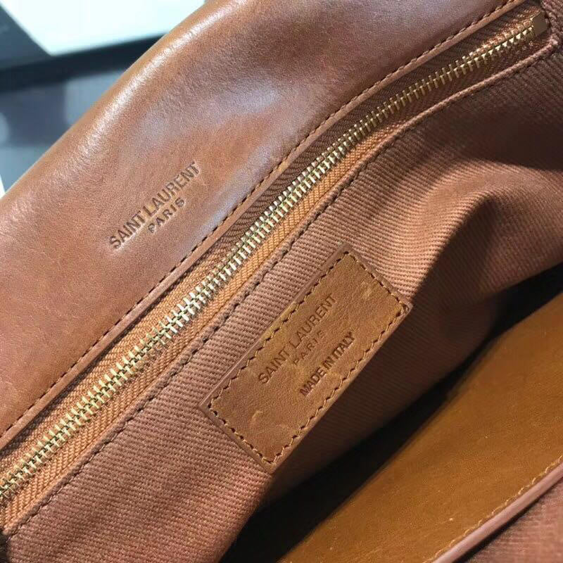 Amelia - YSL Bag - 2563