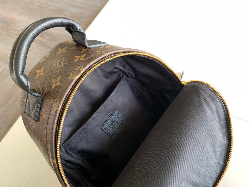 Fan Fashion Lu-Vi bags - 17155