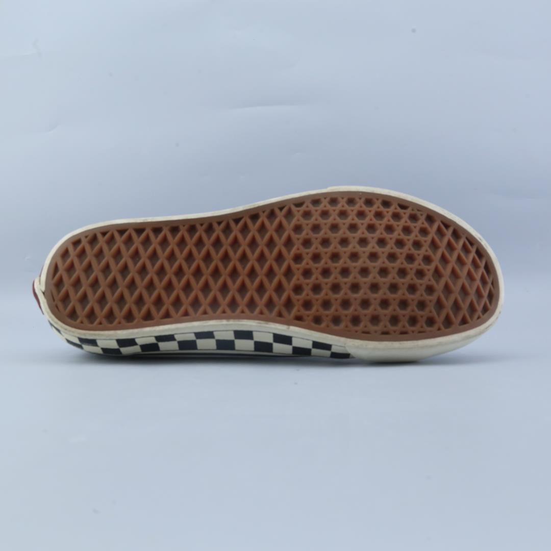 VANS AUTHENTIC