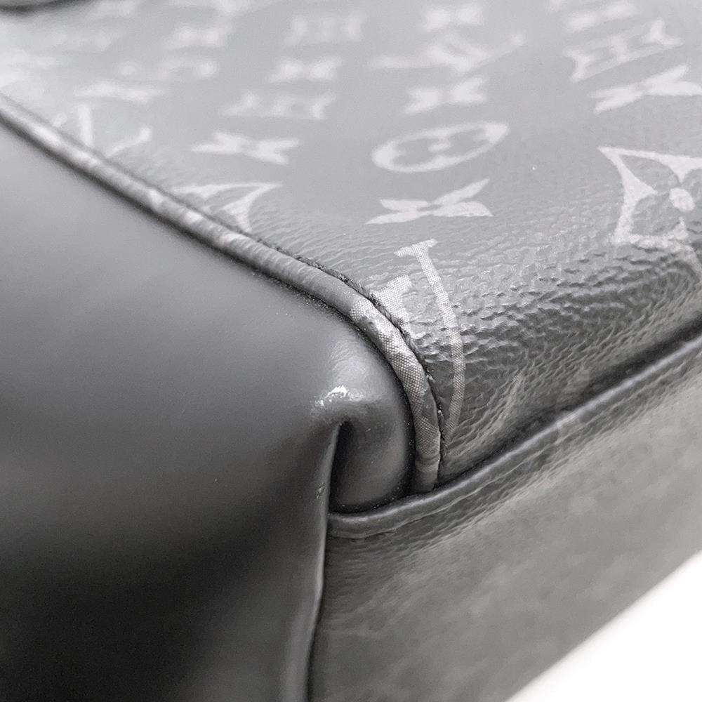 Louis Vuitton Monogram Eclipse Messenger Voyage MM Shoulder Bag
