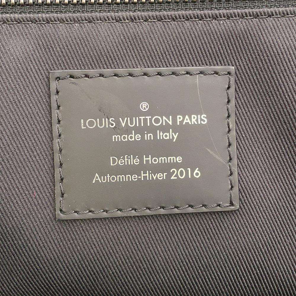 Louis Vuitton Monogram Eclipse Messenger Voyage MM Shoulder Bag