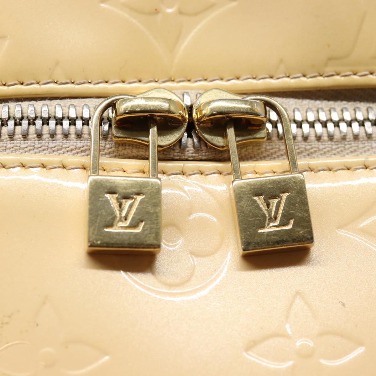 LOUIS VUITTON Vernis Sullivan Vertical Bag Marshmallow Pink M91298 LV Auth 87339