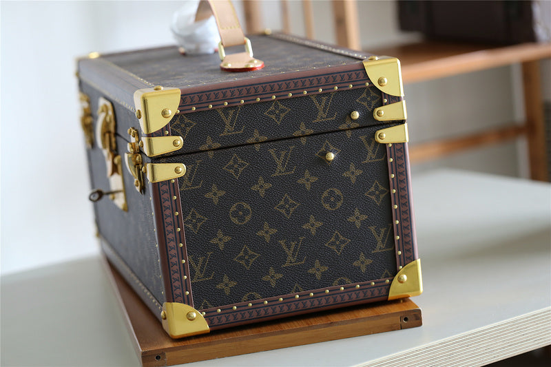 Fan Fashion Lu-Vi bags - 9521