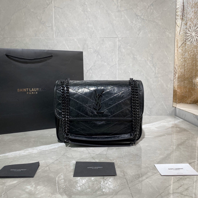 Amelia - YSL Bag - 4050