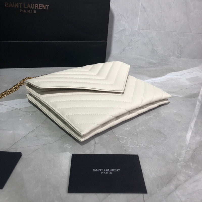 Amelia - YSL Bag - 4078