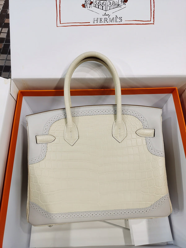 Amelia - HMS Bags - 1586