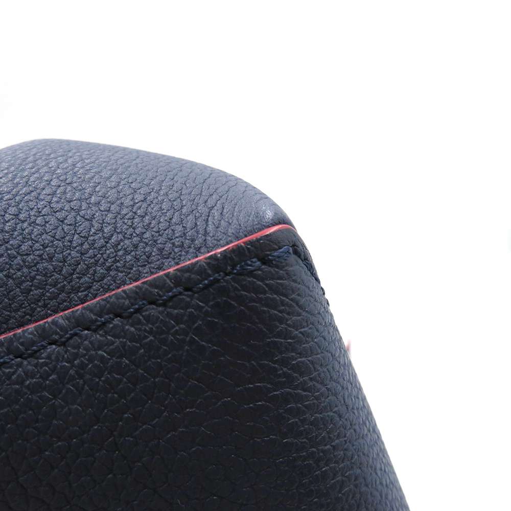 Louis Vuitton Implant My LockMe Shoulder Bag Noir Marine Rouge