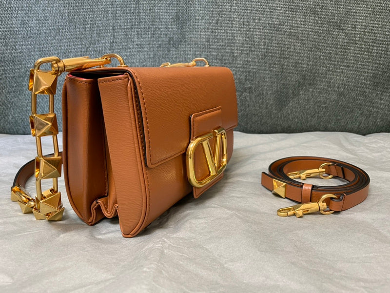 VAL LUXURY BAGS - FOR FASHION LOVERS  AFFORDABLE LUXURY BAGS- 1508
