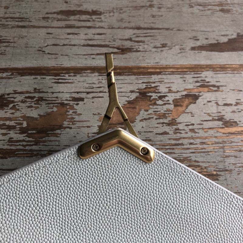 Amelia - YSL Bag - 2258