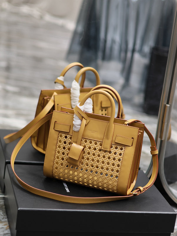 Amelia - YSL Bag - 1785