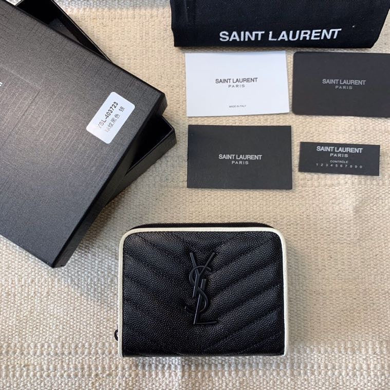 Amelia - YSL Bag - 3653