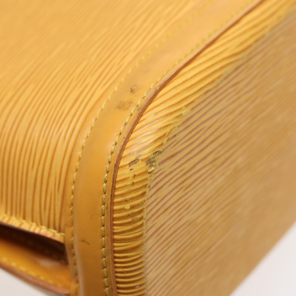 LOUIS VUITTON Epi Lussac Shoulder Bag Yellow M52289 LV Auth 87935
