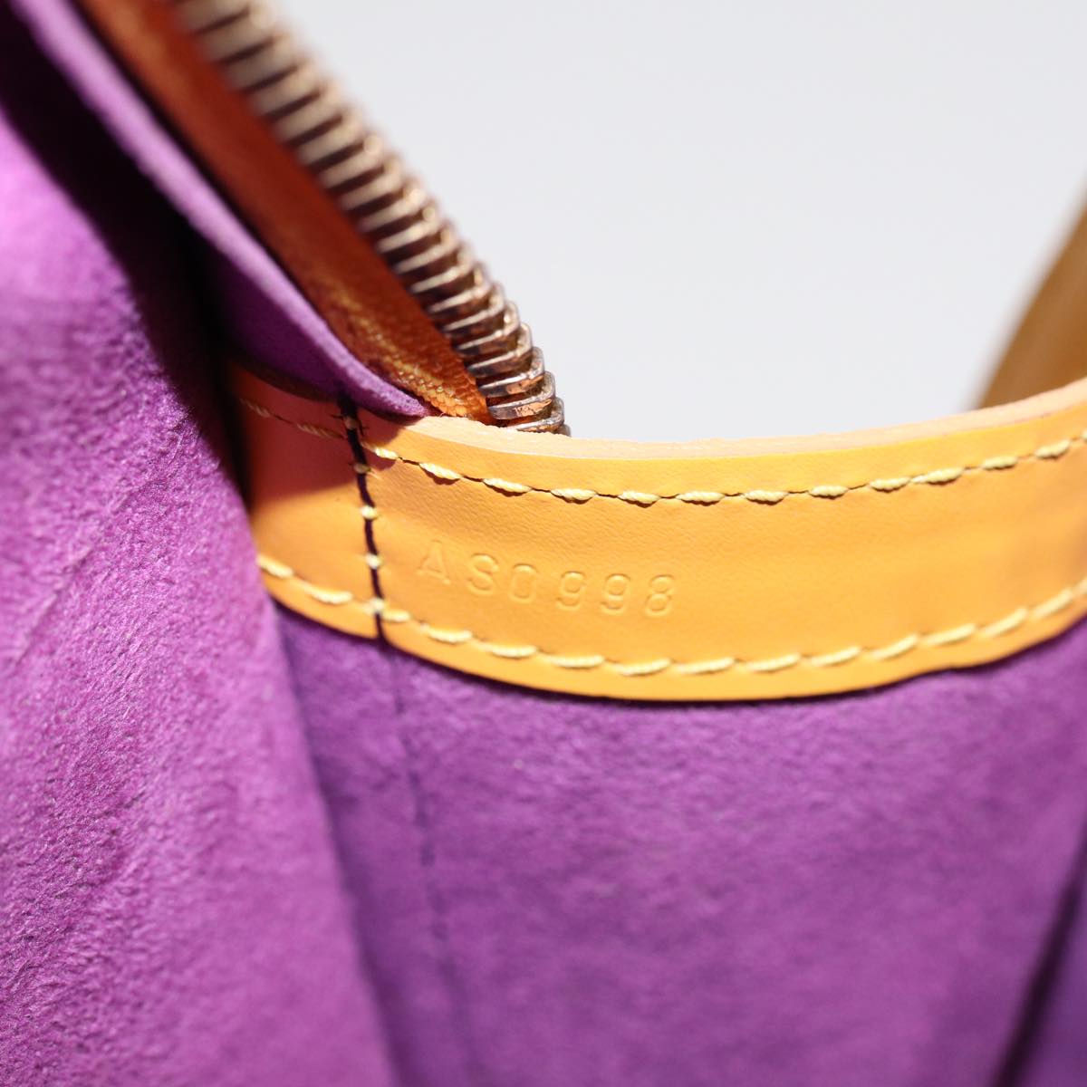 LOUIS VUITTON Epi Lussac Shoulder Bag Yellow M52289 LV Auth 87935