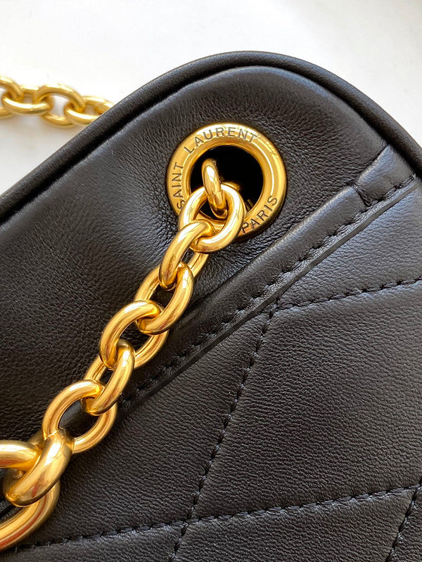 Amelia - YSL Bag - 2441