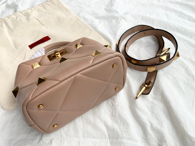 Amelia's Bag Gallery - VEL Bags - 714