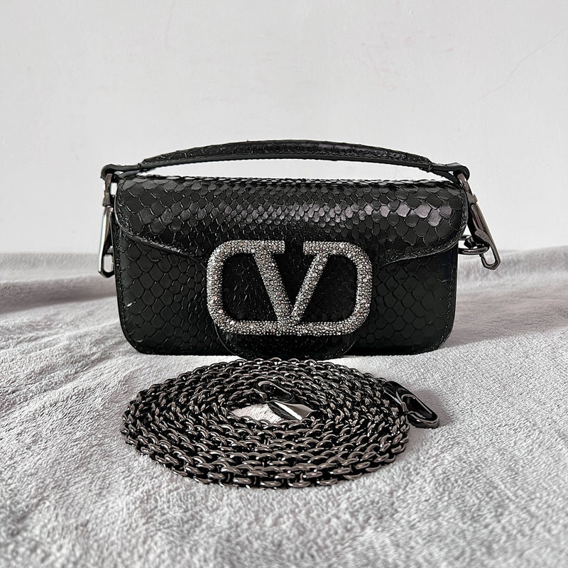 VAL LUXURY BAGS - FOR FASHION LOVERS  AFFORDABLE LUXURY BAGS- 999
