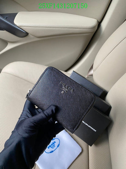 Amelia - PD Wallet - 084