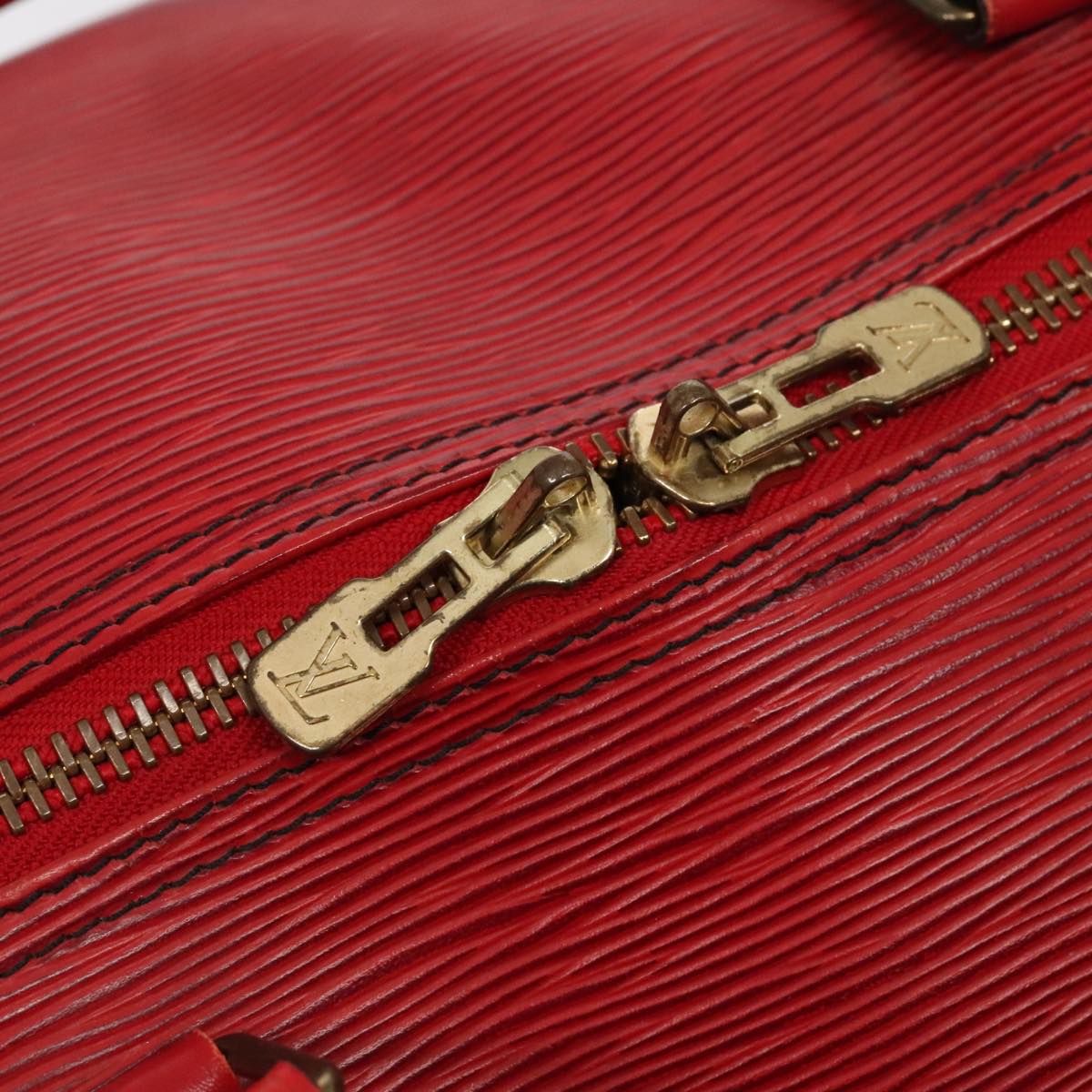 LOUIS VUITTON Epi Keepall 60 Boston Bag Red M42947 LV Auth 88369
