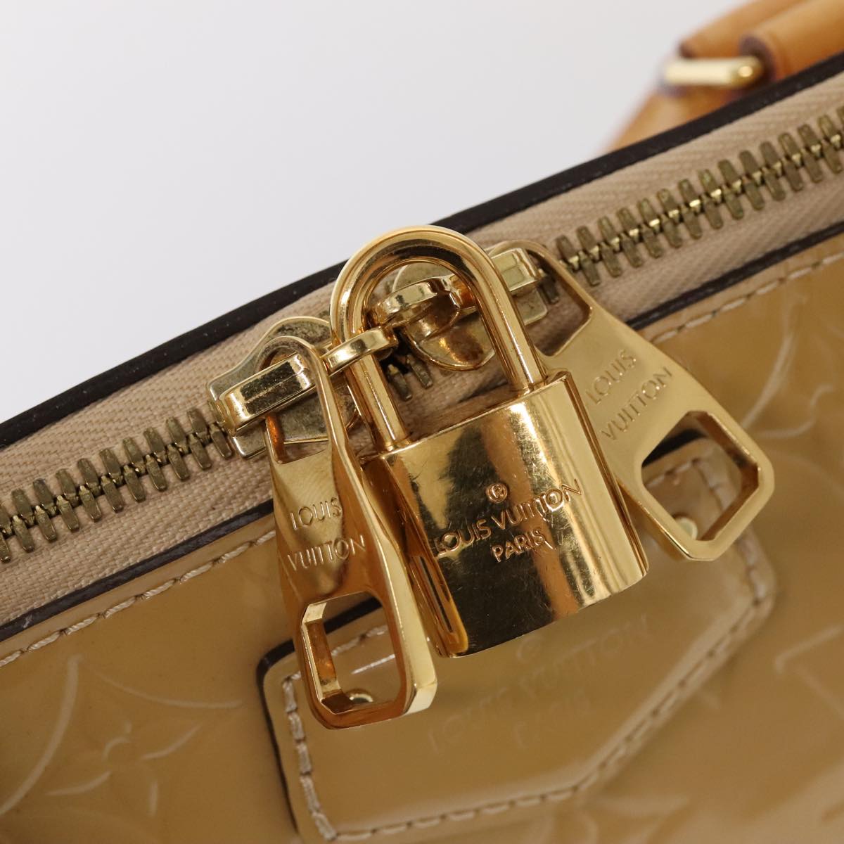 LOUIS VUITTON Vernis Montebello PM Hand Bag 2way Dunne M90167 LV Auth 88391