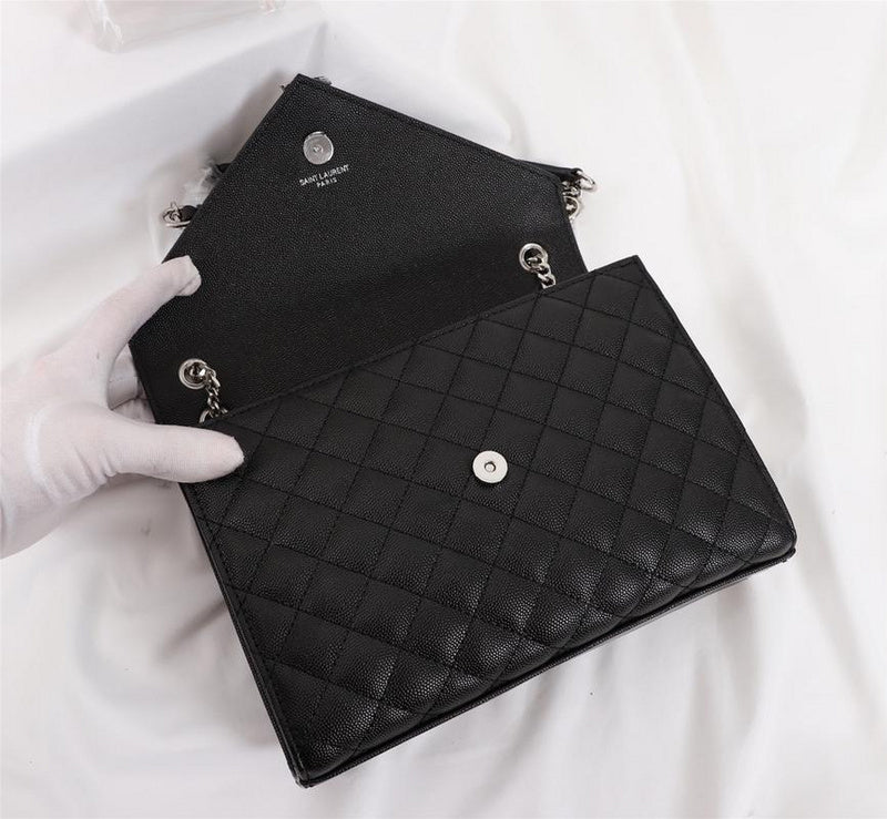 Amelia - YSL Bag - 2651