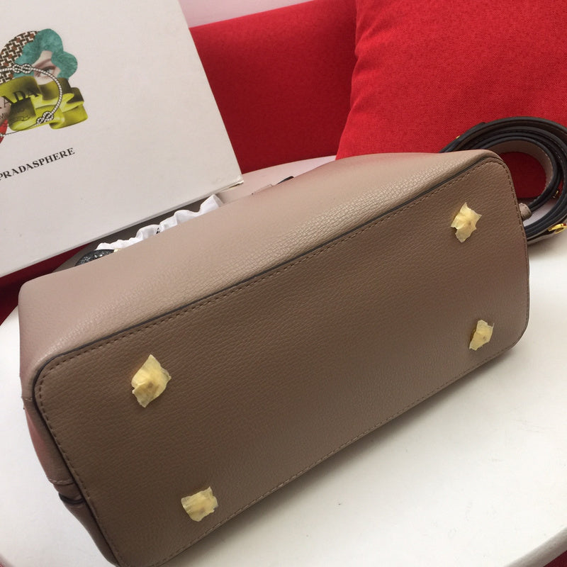 Barnes-Bags - Prada Bags - 837