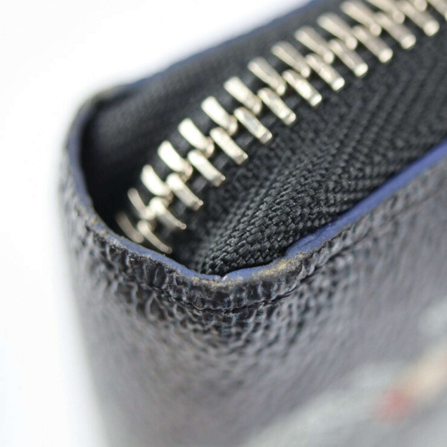 LOUIS VUITTON Zippy organizer Wallet