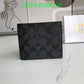 Amelia - CAH Wallet - 044