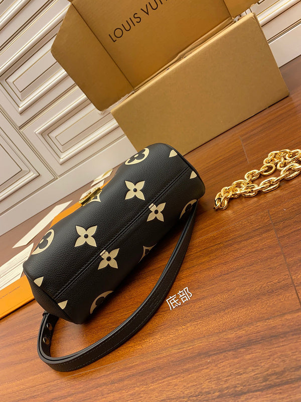 Amelia's Bag Gallery - LOV Bags - 1030