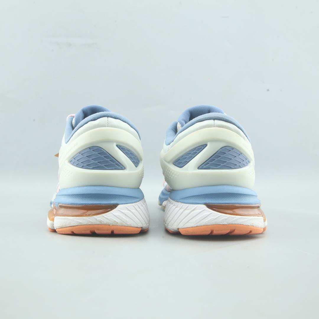 ASICS GEL-KAYANO 26