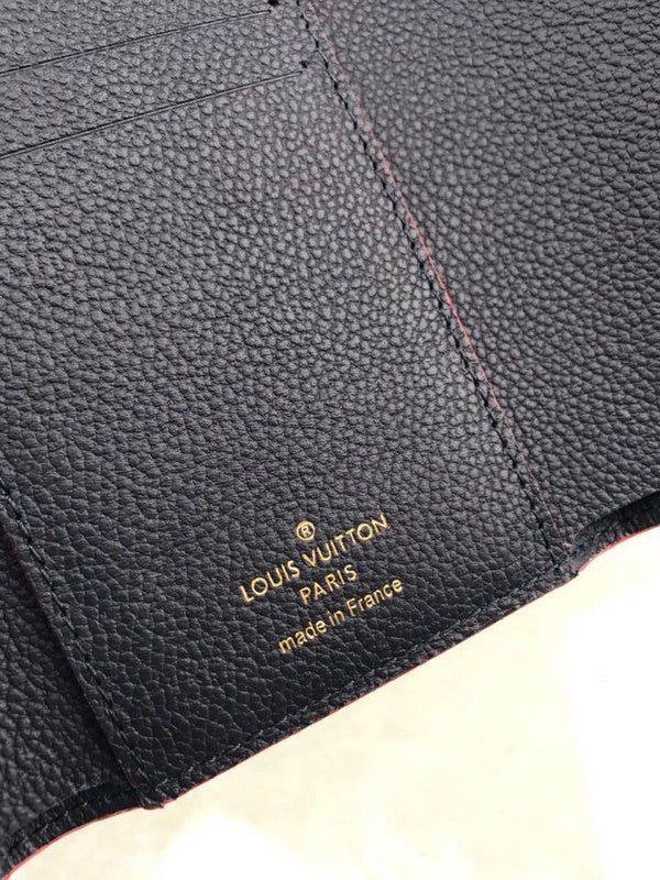 Fan Fashion Lu-Vi bags - 9156
