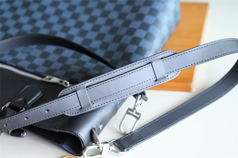 Fan Fashion Lu-Vi bags - 9884