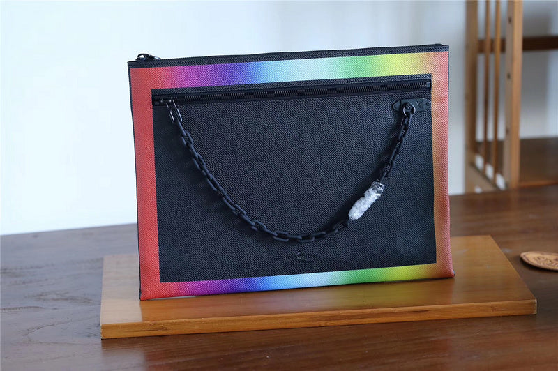 Fan Fashion Lu-Vi bags - 9327