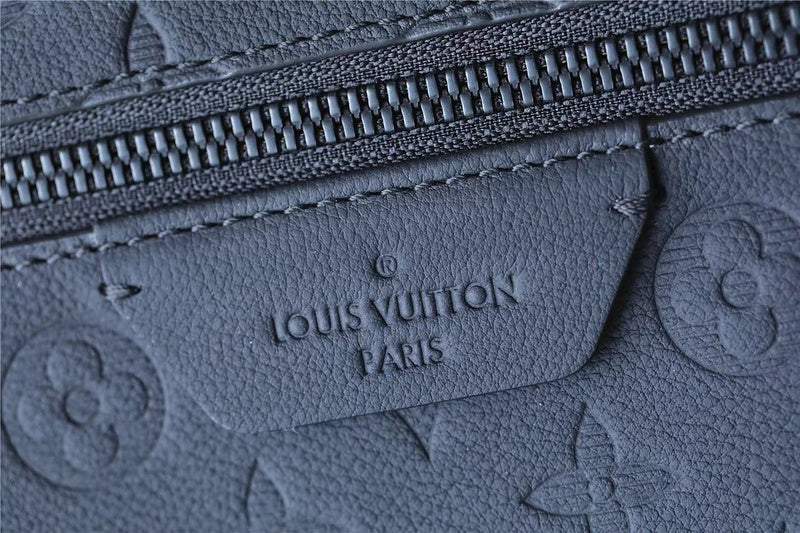Fan Fashion Lu-Vi bags - 9565