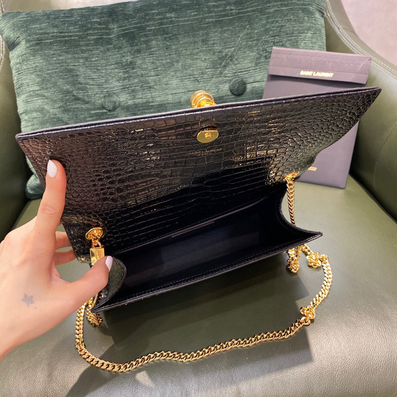 Amelia - YSL Bag - 3784