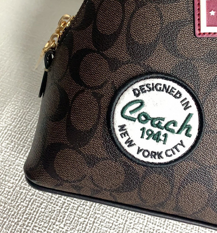 Amelia-i CAH Bags - 226