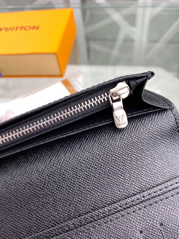 Fan Fashion Lu-Vi bags - 10947