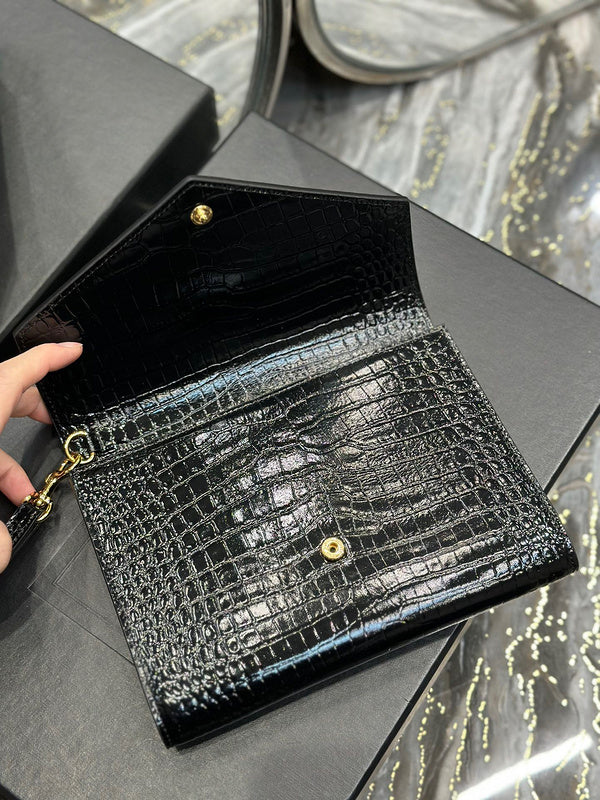 Amelia - YSL Bag - 3955