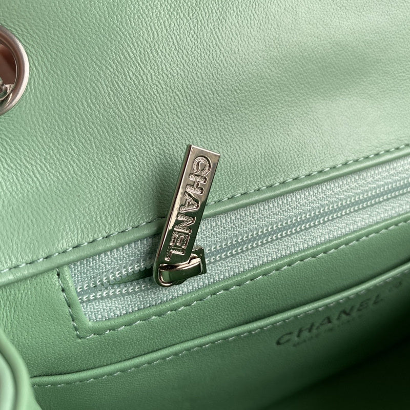 Wellow Bags - Chanel - Bags  - 371
